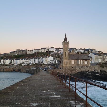 Sun Trap Porthleven Exterior photo
