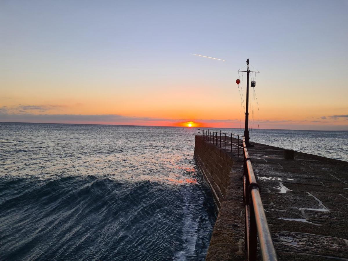 Sun Trap Porthleven Exterior photo
